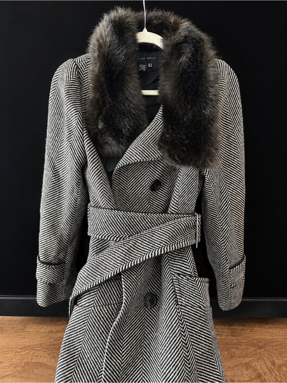 Herringbone Long Coat w Fur Trim